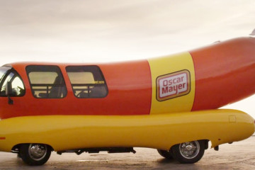 Oscar Mayer_Wienermobile